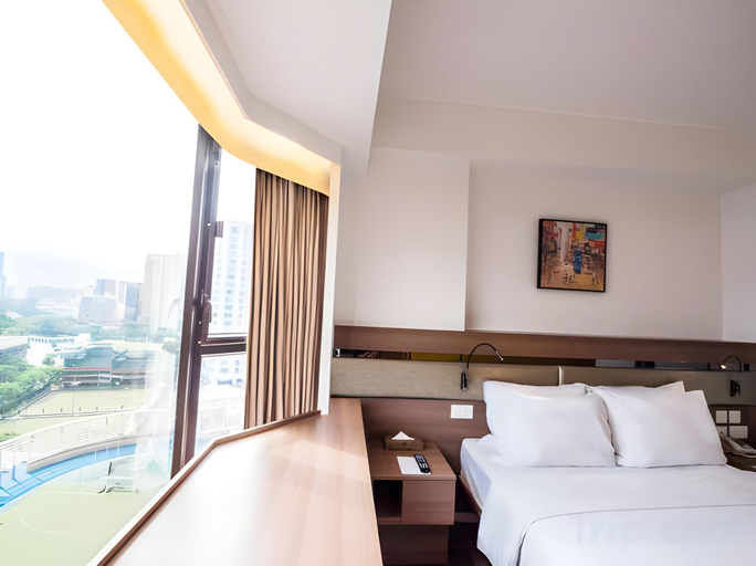 Bedroom 13