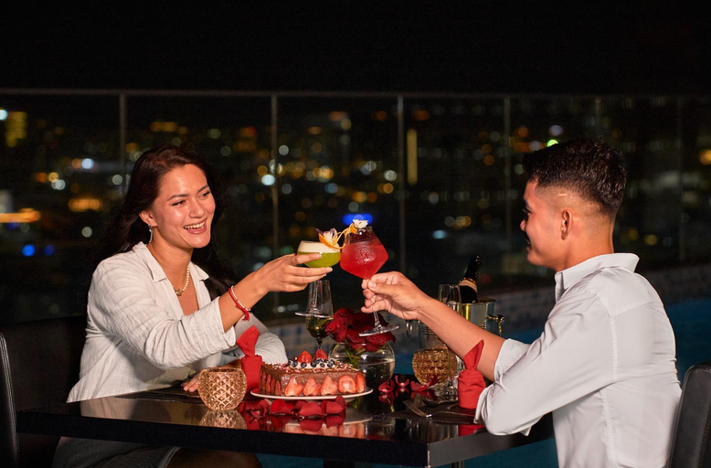 Food & Drinks 3, Luxcity Hotel & Apartment, Phnom Penh
