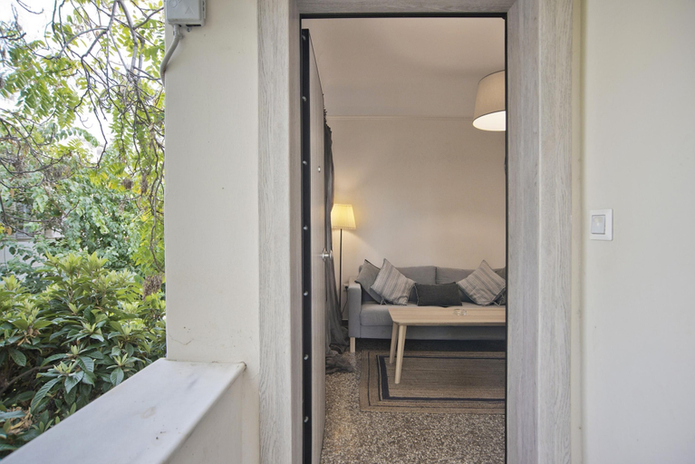 Room 4, Athina in Chalandri With 2 Bedrooms and 1 Bathrooms, Attica