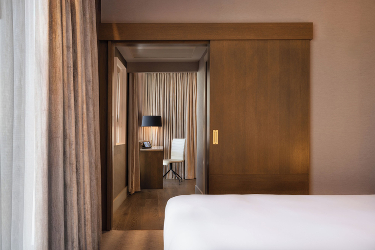 Bedroom 2, The Morgan Hotel, Dublin