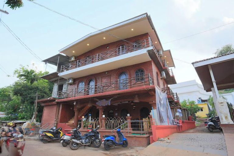 Exterior & Views 2, Hotel Vaggi's Place, North Goa