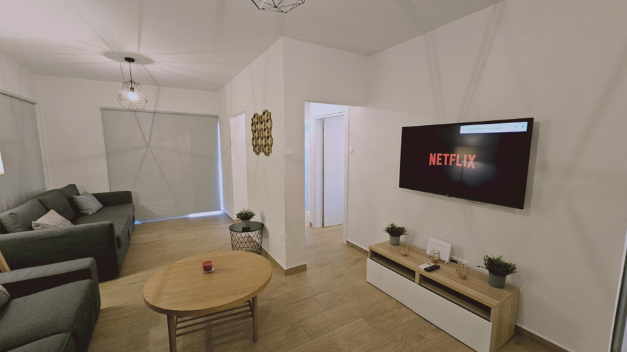 Room 3, 01 LIM - Stay Sky Apartment