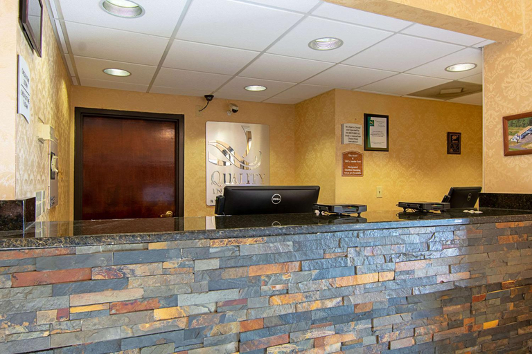 Public Area 2, Quality Inn & Suites Richburg I-77, Chester