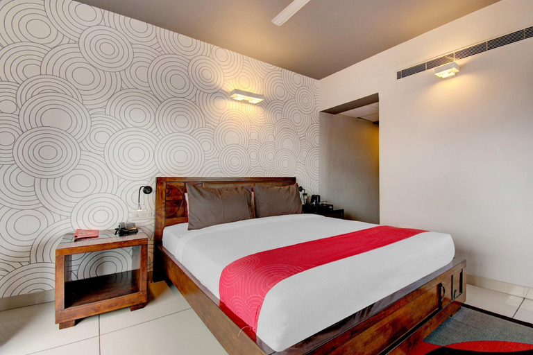 Room 4, Elite Stays at Ulsoor Near Halasuru Metro Station, Bangalore