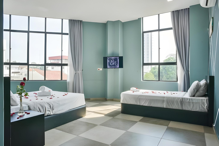 Bedroom 9