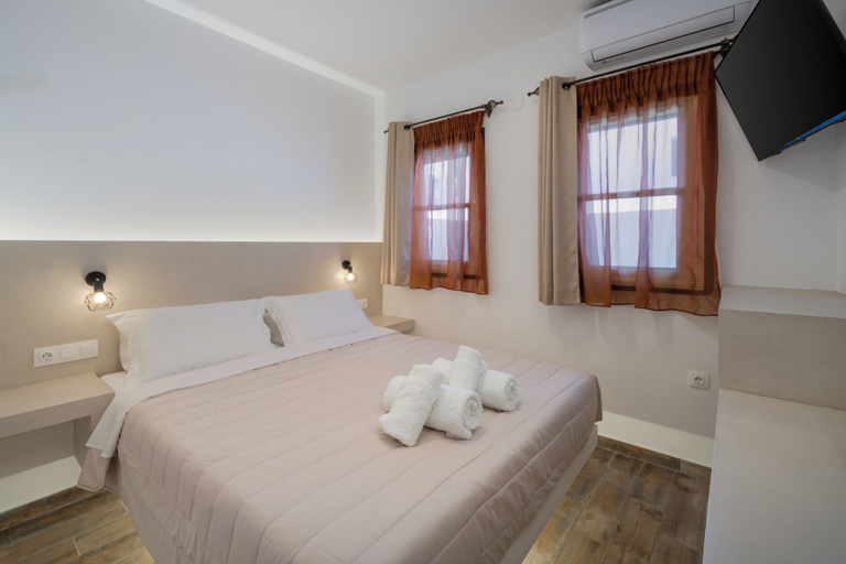 Bedroom 5, Vassilia on the beach Serifos, South Aegean