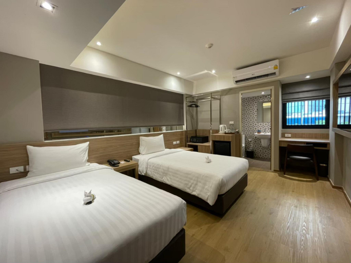 Bedroom 23