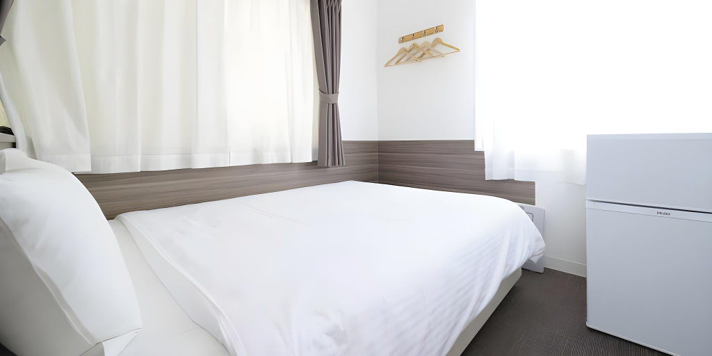 Bedroom 12