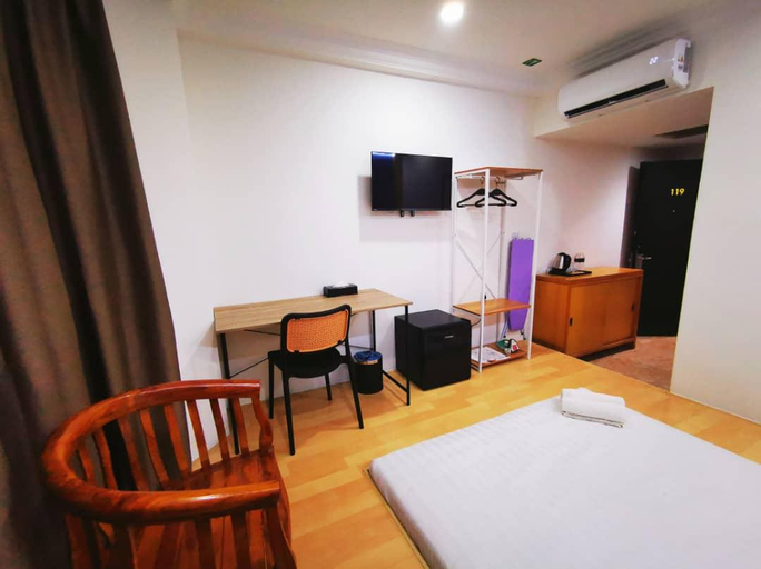 Bedroom 22