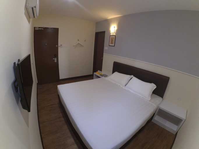 Bedroom 5, Link Hotel, Penang Island