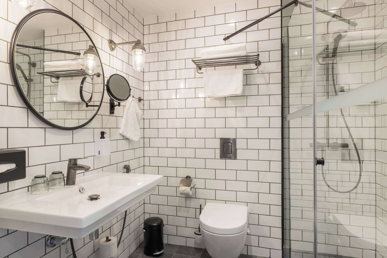 Bathroom 5, Scandic Vaasa, Ostrobothnia