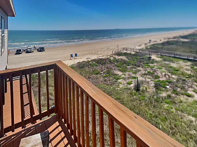 Others 5, Seaside Eden, Brazoria