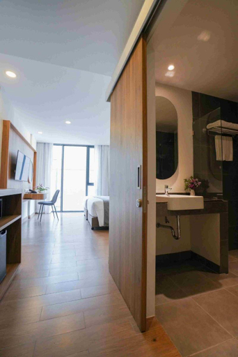 Bathroom 17