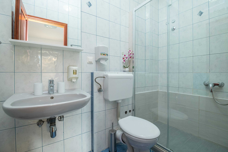 Bathroom 3, Apartments Azzurro, Dubrovnik
