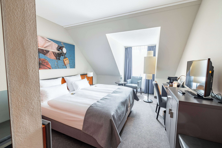 Bedroom 2, Atlantic Hotel Vegesack, Bremen