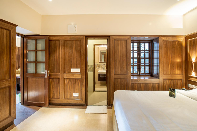 Bedroom 3, Hotel Raindrops, Dindigul