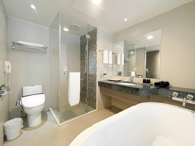 Bathroom 4, Guide Hotel Hsinchu Zhongyang, Hsinchu City