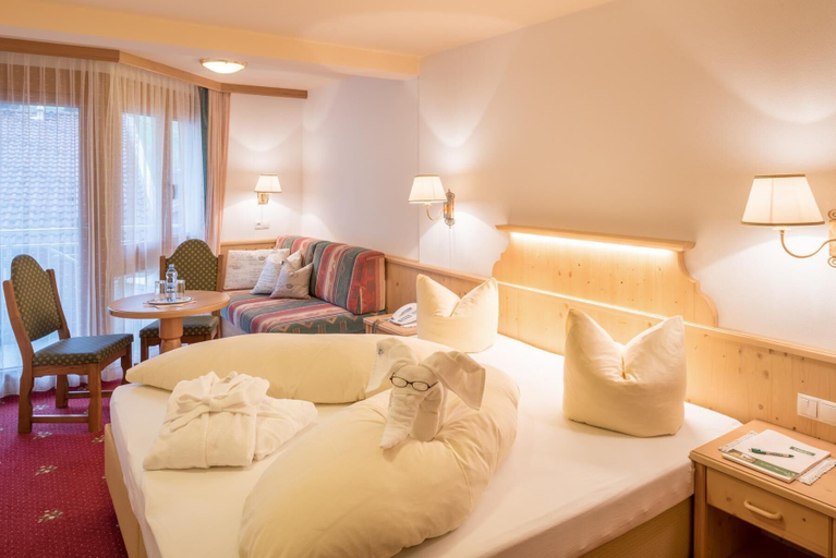 Bedroom 3, Hotel Pinzger, Schwaz