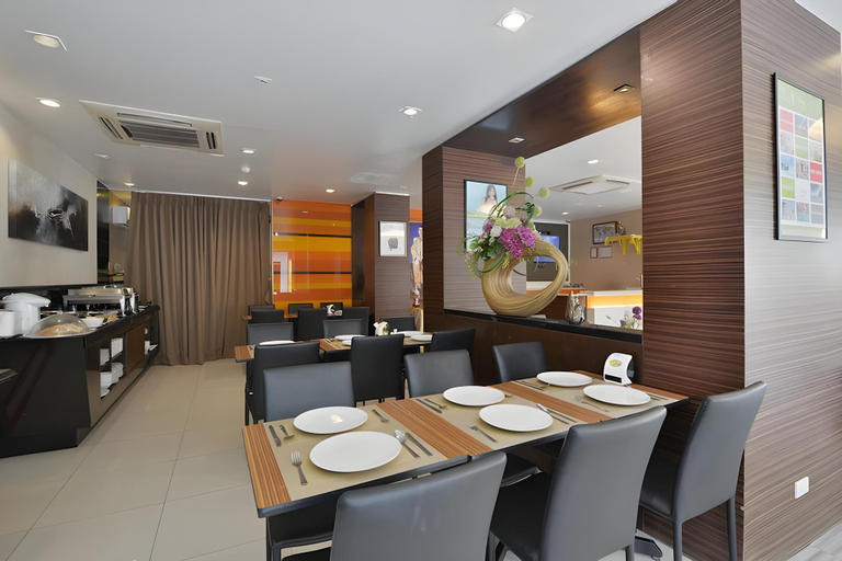 Food & Drinks 4, Arawana Express Phromphong, Wattana