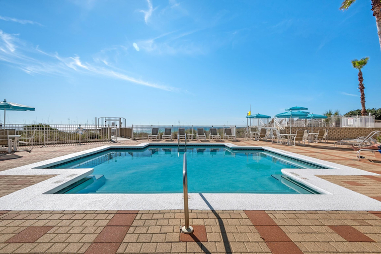 Sport & Beauty 4, Inn at Blue Mountain 223- Fun in the Sun, Walton