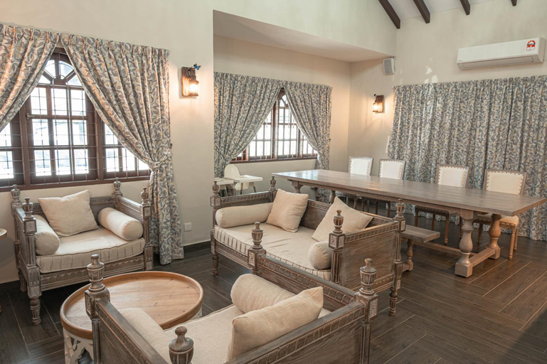 Others 5, The Farmhouse, Kinta