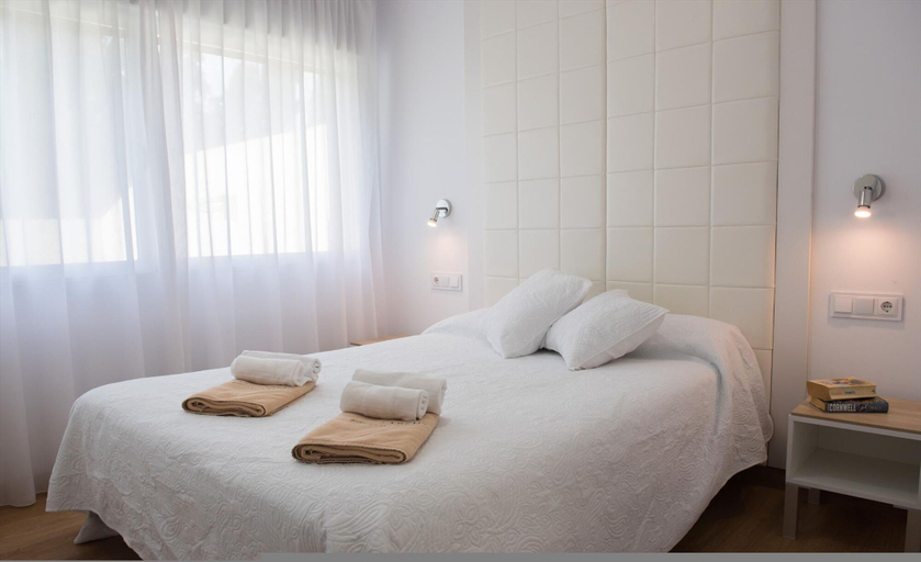 Room 4, Marina A4 4 pax in Els Poblets, Alicante
