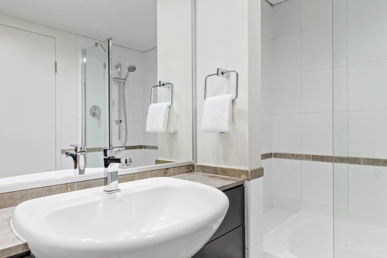 Bathroom 12