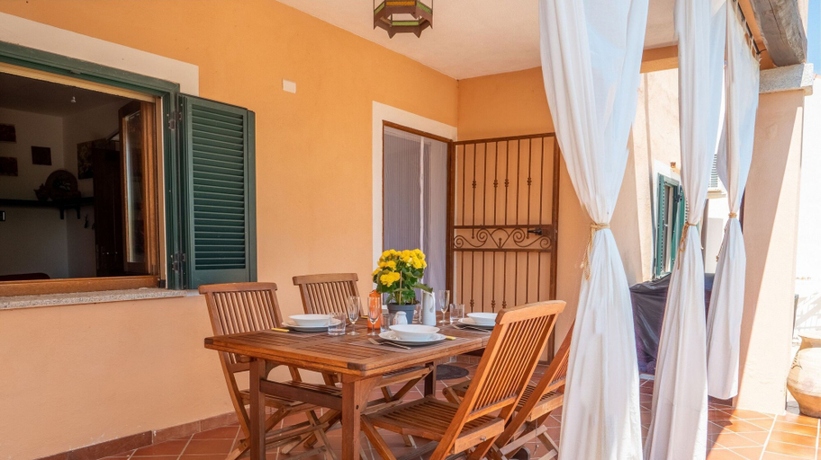 Room 3, Welcomely - L Alzoni, Nuoro