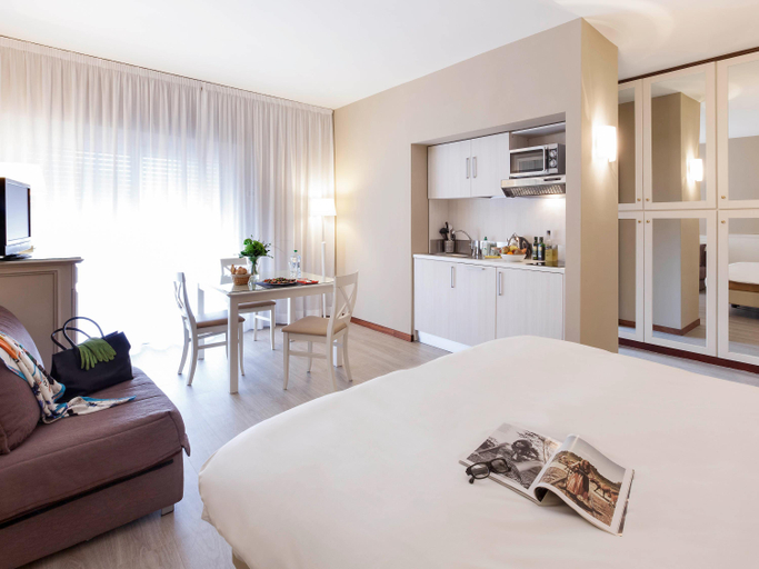 Bedroom 4, Aparthotel Adagio Rome Vatican, Roma