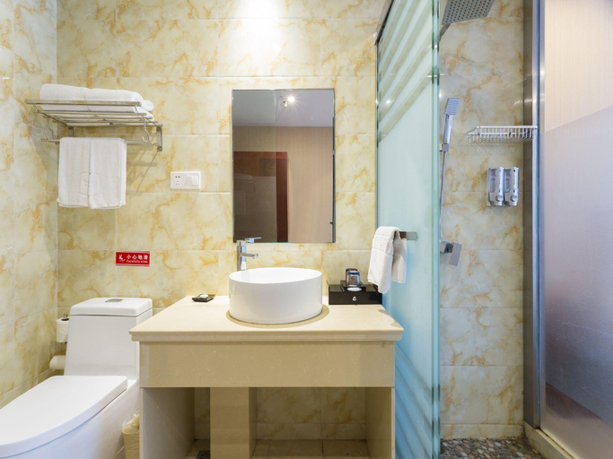 Bathroom 5, Junlai Hotel Pudong Airport Shanghai , Shanghai