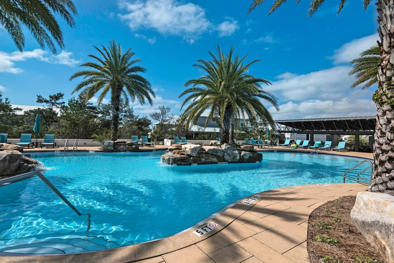 Sport & Beauty, Vaso's Beach House, Walton