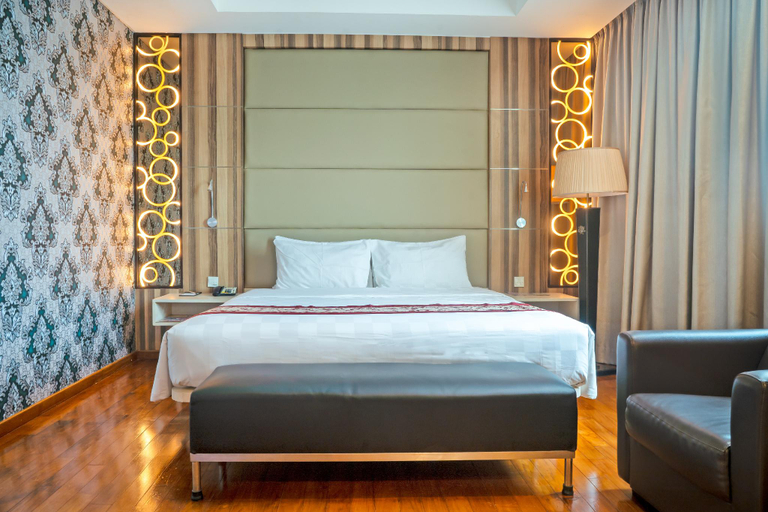 Bedroom 16