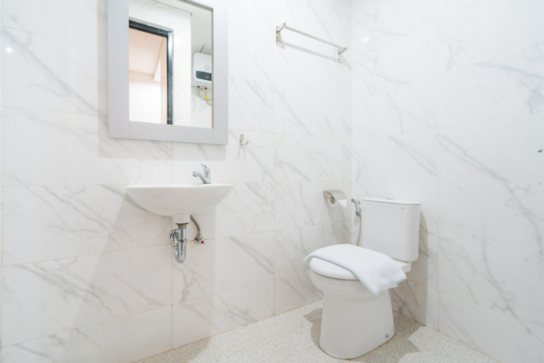 Bathroom 5, Bali Loop Coliving & Coworking, Denpasar