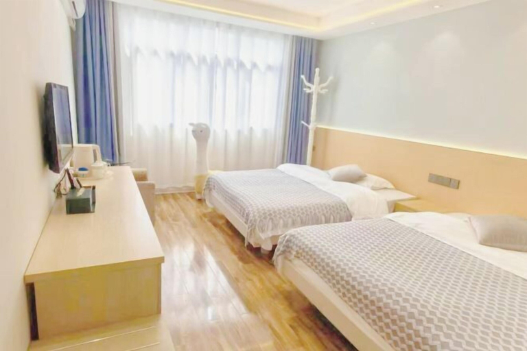 Bedroom 3, Yi Xian Ju Inn, Ya'an