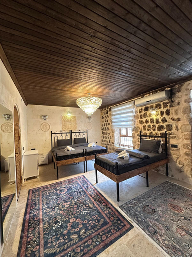 Others 5, Diamond Taj, Kızıltepe
