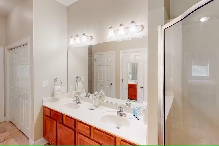 Others 4, Seagrove Highlands 1304, Walton