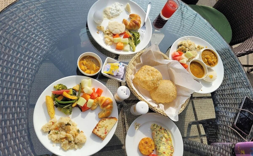 Food & Drinks 2, Countryside Villa, Tehri Garhwal