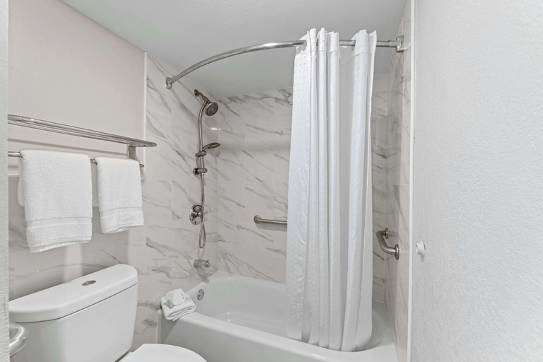 Bathroom 4, Americas Best Value Inn-Ft. Worth/Hurst, Tarrant