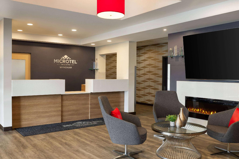 Public Area 3, Microtel Inn & Suites By Wyndham Val-d Or, Vallée-de-l'Or