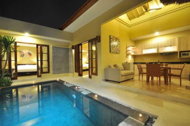 Swimming Pool 15