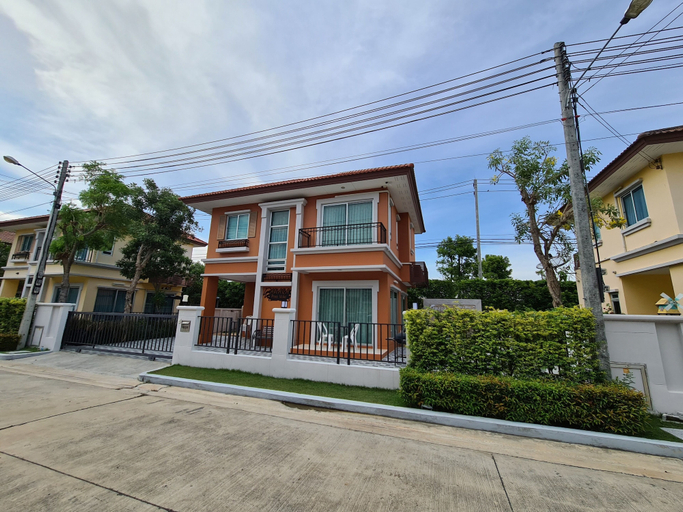 Exterior & Views 2, Boulevard Tuscany - 3 Bedroom Pool Villa, Cha-Am