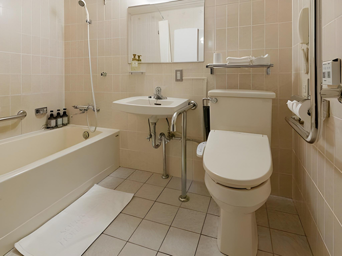 Bathroom 5, Hotel Sunroute Sopra Kobe, Kobe
