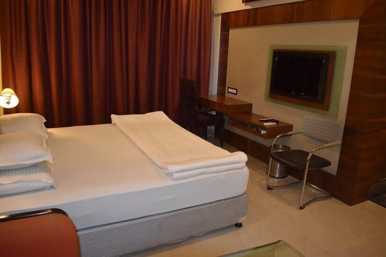 Others 4, Hr Residency, Mumbai Suburban