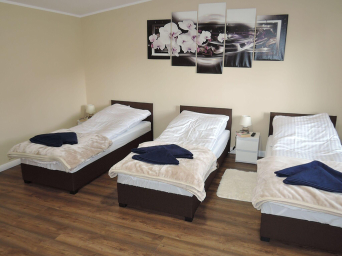 Bedroom, Holiday House in Wapnica near Emerald Lake, Kamień