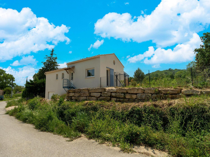 Exterior & Views 1, Cosy holiday home with pool, Gard
