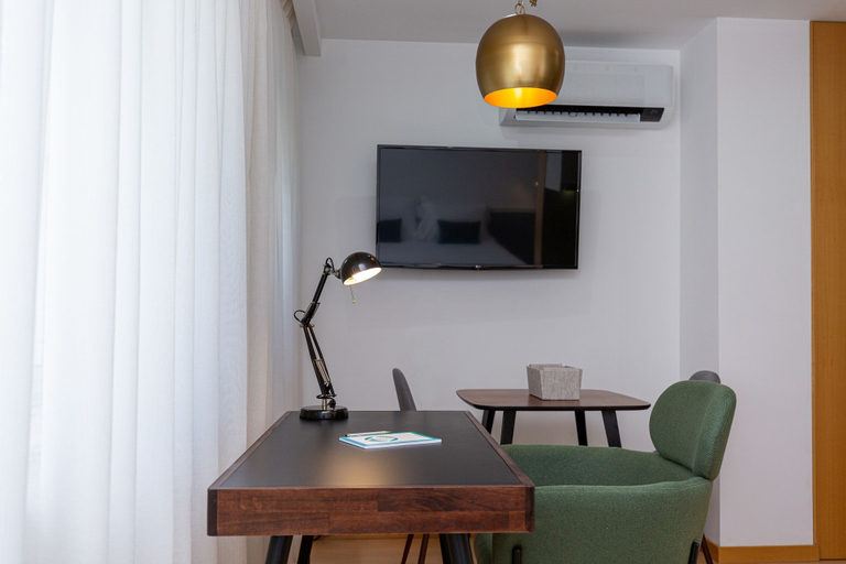 Others 5, Feel Corporate Housing Marqu s V, Porto