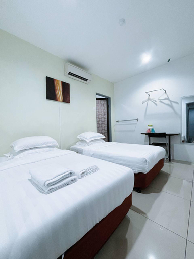 Bedroom 3, Green Hotel, Sabak Bernam