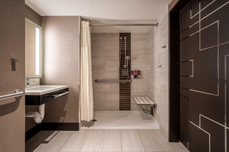 Bathroom 12
