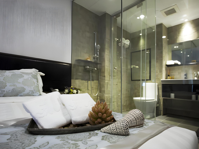 Bedroom 12