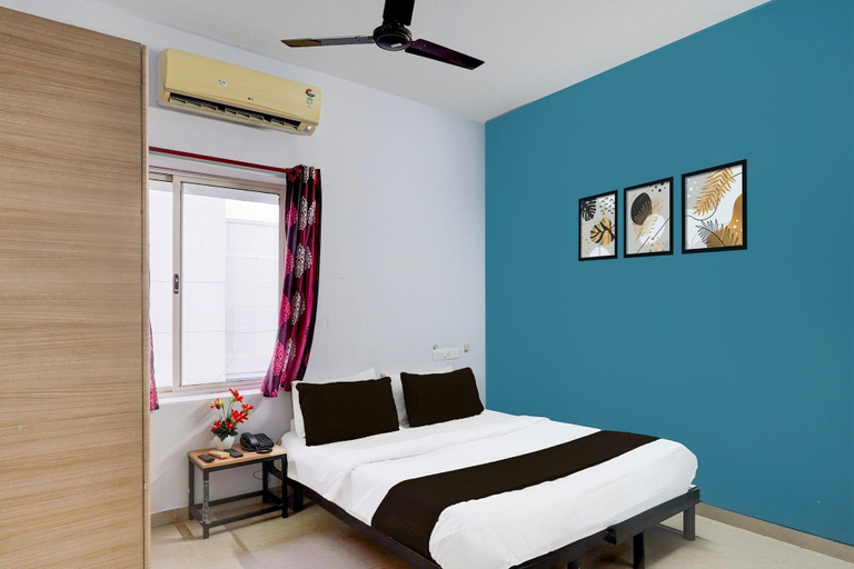Room 4, Super Hotel O Kattankulathur, Kancheepuram